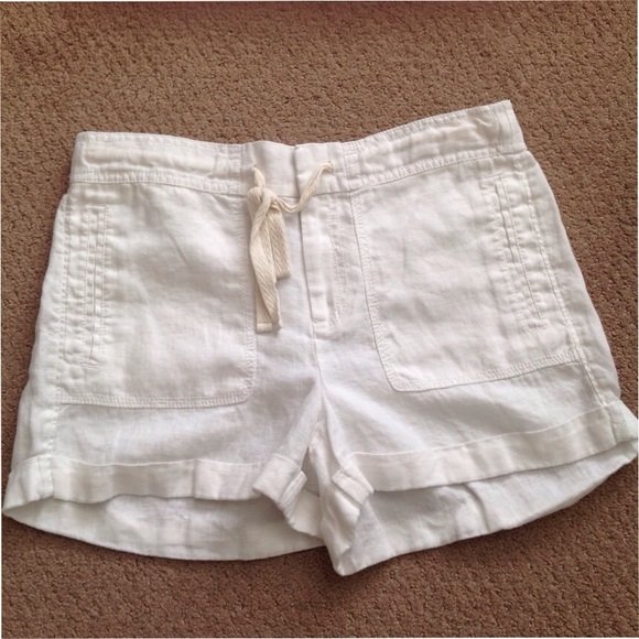 lou and grey linen shorts